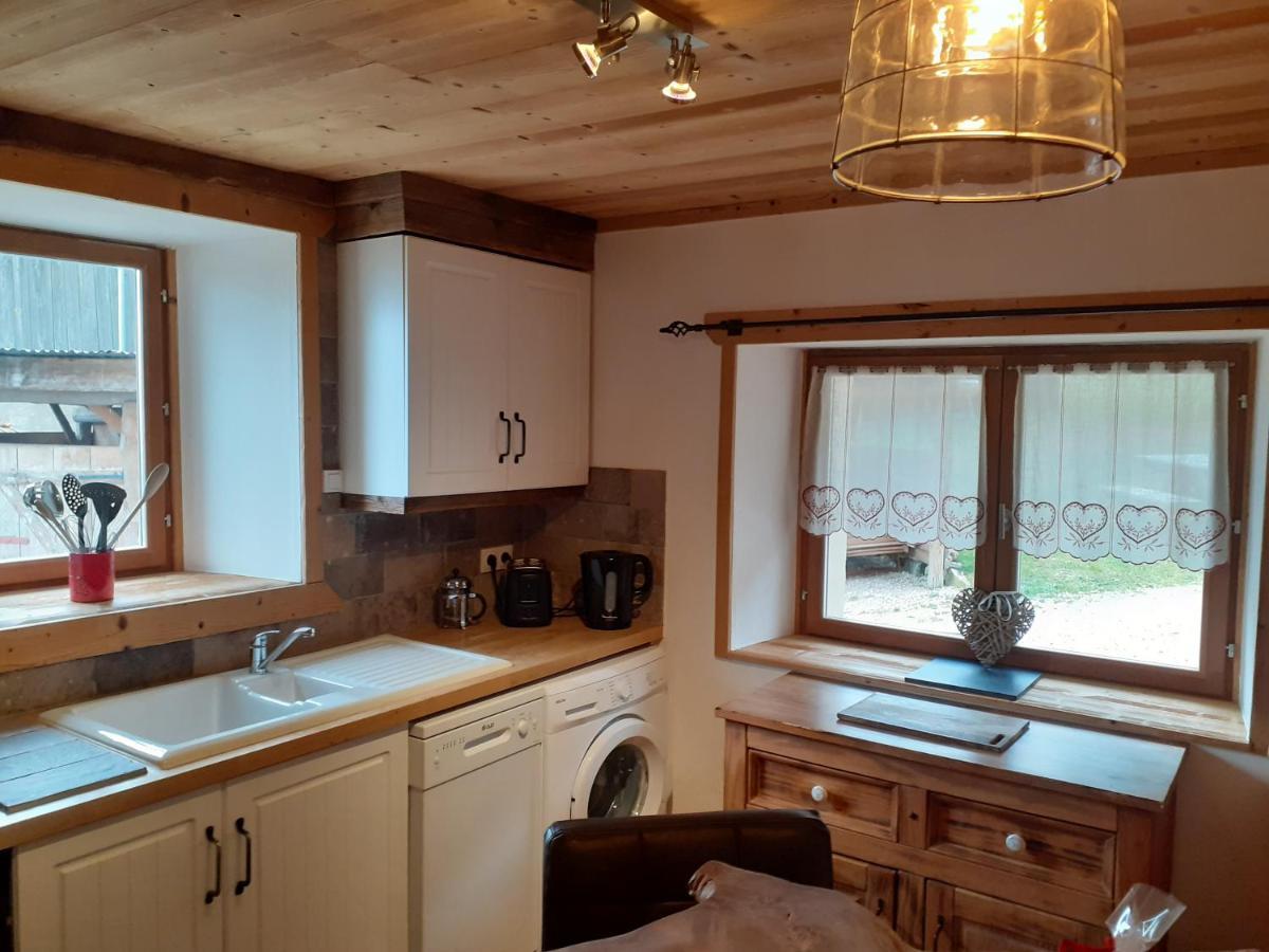 La Grange De Pimberty - Beautiful Apartments 27 Miles From Geneva Vailly Esterno foto