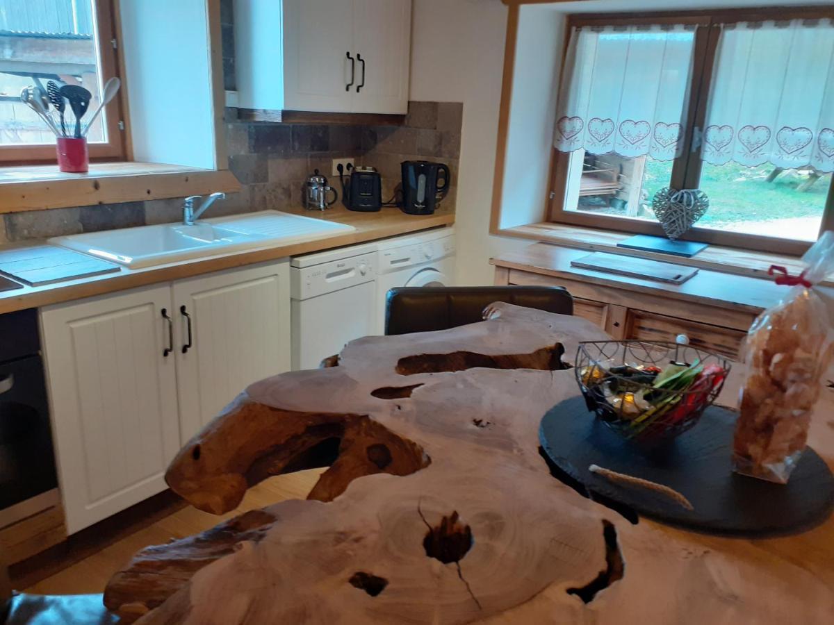 La Grange De Pimberty - Beautiful Apartments 27 Miles From Geneva Vailly Esterno foto
