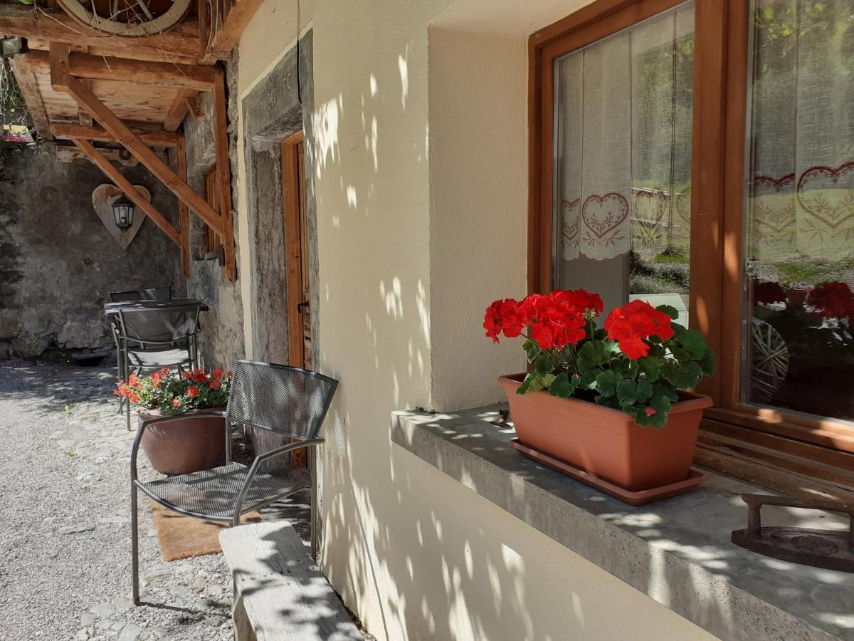 La Grange De Pimberty - Beautiful Apartments 27 Miles From Geneva Vailly Esterno foto
